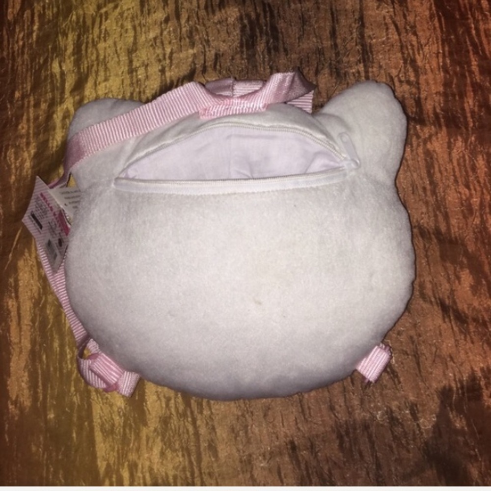 Hello Kitty Girl’s Backpack💗🤍💛OS💗🤍💛 - Picture 3 of 3